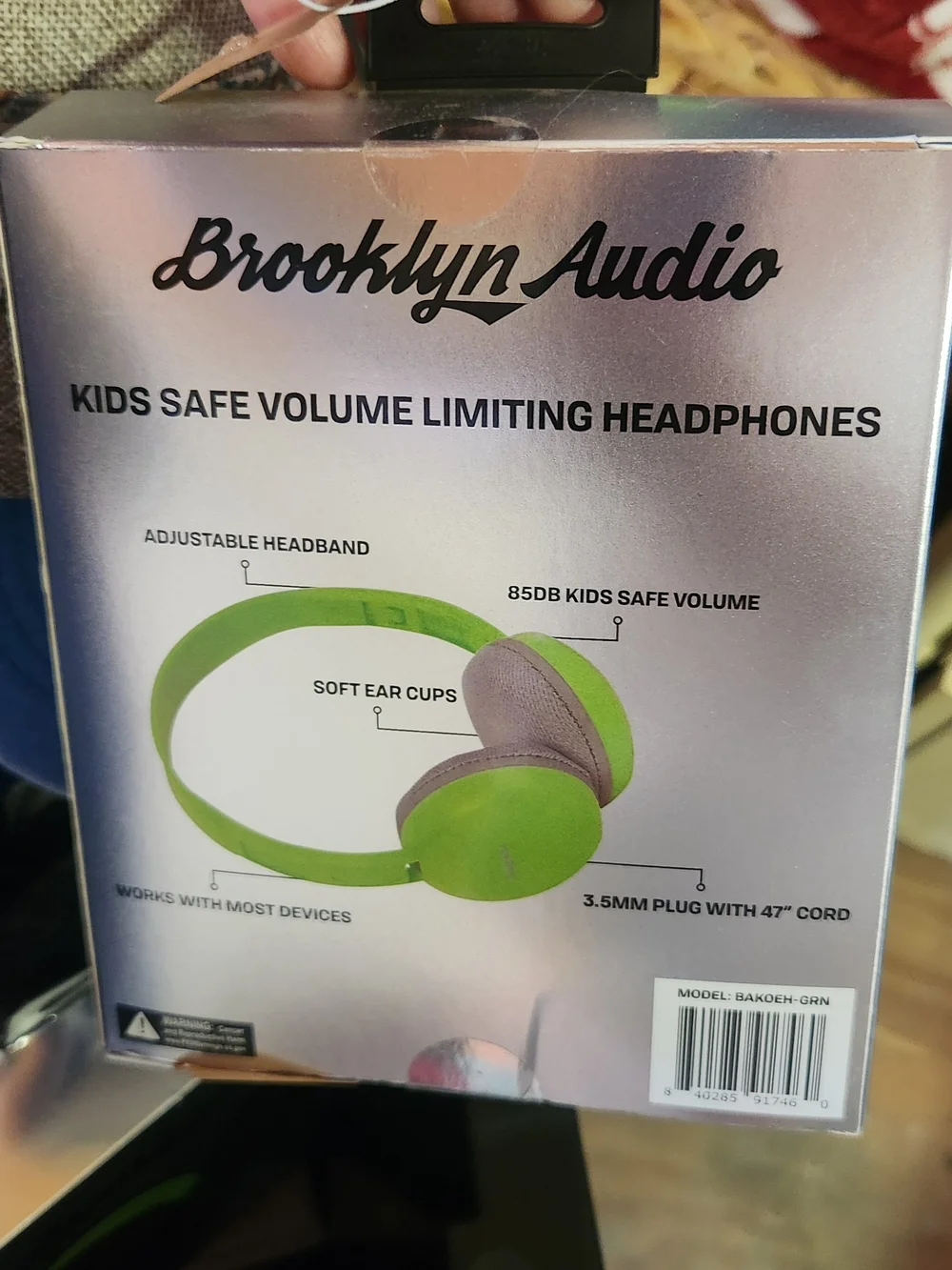 Kids Volume-Limiting Headphones — Green
